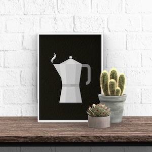 Puede incluir: Una ilustración en blanco y negro de una cafetera con vapor saliendo del pico, impresa sobre un fondo negro. La impresión está enmarcada y expuesta en un estante de madera con dos suculentas en maceta.