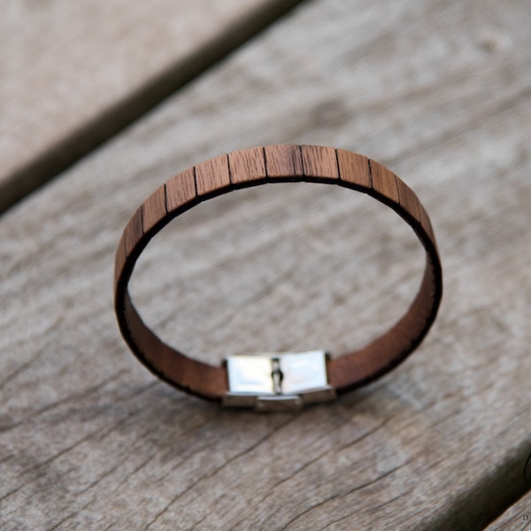 Armband Nussholz & Leder Breite 10mm | Schmuck aus Holz | Hölzernes Armband | Geschenk für Ihn | Geschenk für Sie | minimalistisches Armband