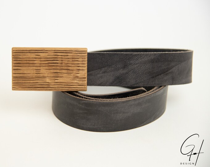 Leather belt with oak wood buckle