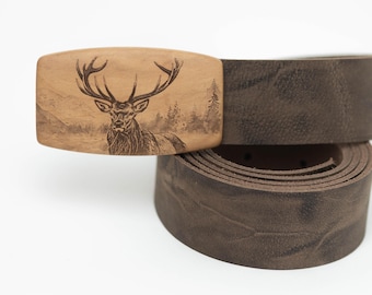 Leather belt with deer wooden buckle / hunter belt / hunting / deer motif