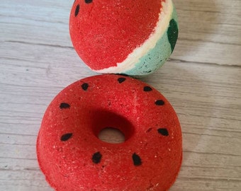 Watermelon bathbomb