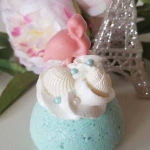 Flamingo at the Sea Bath Bomb