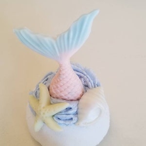 BlackRaspberry Vanilla Mermaid bathbomb