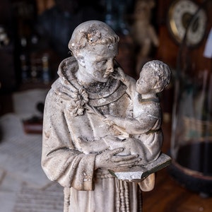 Antique 19th century statue ”Da Vinci Code”