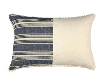 Modern cushion cover Scandinavian style Minimalist in blue and beige 40 x 60 cm