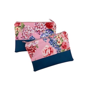 Petite trousse à maquillage, trousse de maquillage motif floral rose floral avec simili cuir en bleu