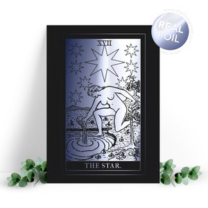 De Star Tarot-wenskaart op zwart karton. Je bent een ster, promotie, afstuderen, nieuwe baan, veel geluk, je hebt deze wenskaart.