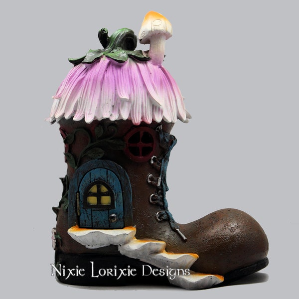 Fairy Garden or Terrarium Boot House