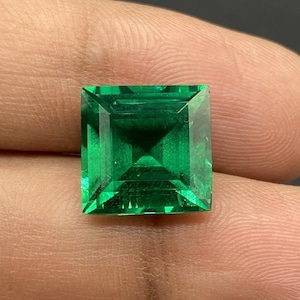 12mm Square Zambian Green Emerald Loose Gemstone , High Quality Loose Emerald Stone Square Shape Emerald cut Gemstone Jewelry 9.00 Carat