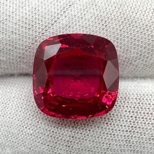 14mm Cushion Shape Mozambique Pigeon Red Ruby Loose Gemstone , Faceted Ruby Top Quality Loose Ruby Stone Gemstone Jewelry 15.10 Carat