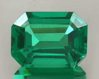 最高品質のザンビア産グリーンエメラルドルース宝石、10 x 14 mmルース