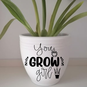 je groeit meisje svg, je groeit meisje, planter svg, plant svg, planter ontwerp, planter, SVG, PNG, DXF, gesneden bestanden, digitale download, commercieel gebruik