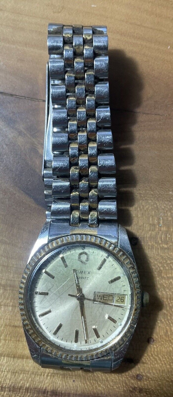 Vintage Timex Quartz M Cell Watch - Calendar Wate… - image 1