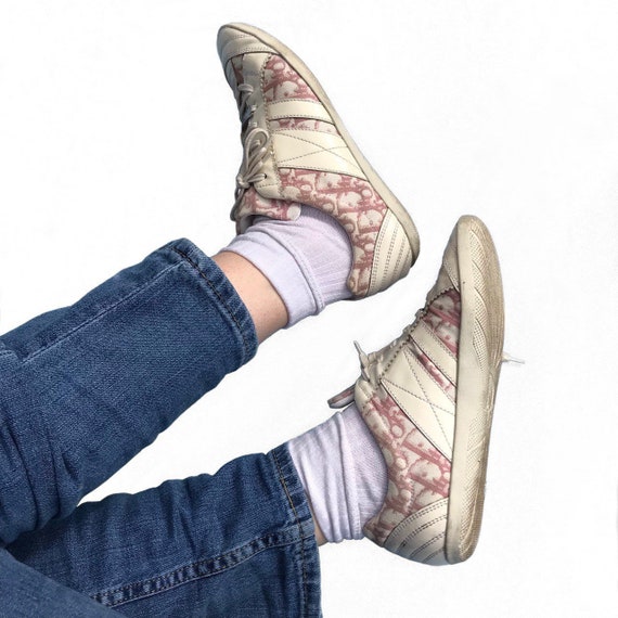 DIOR authentic vintage pink trotter monogram sneak