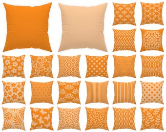 Almofada decorativa para exterior na cor laranja cenoura, disponível nos tamanhos 14x14, 16x16, 18x18, 20x20, 24x24 e 26x26. Capa de almofada vibrante, ideal para decoração de pátio.