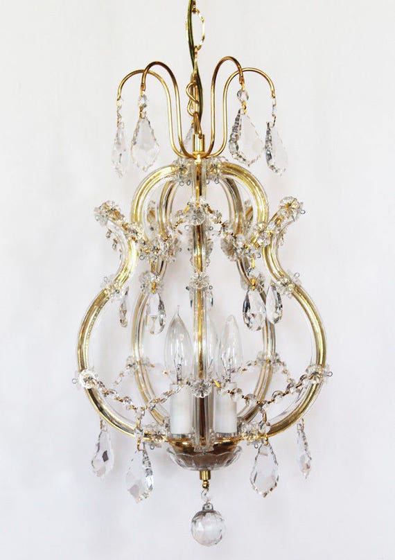 Beautiful Crystal Birdcage Style Vintage Chandelie