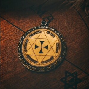 Book of Oberon seal to be pleasing to others image 5