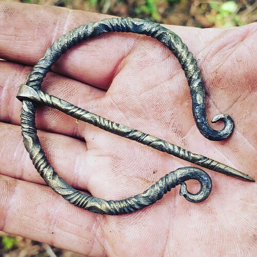 Penannular Viking Brooch Cloak Pin Cloak Clasp Fibula Etsy