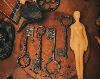 Hand forged; Witxh keys