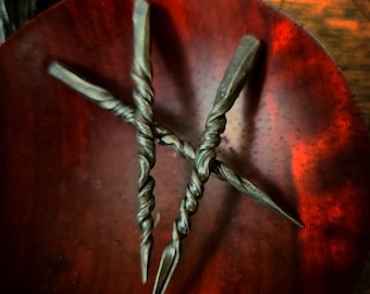 Witch butter nails (Trollsmör)