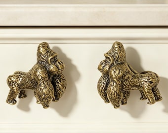 Solid Brass Gorilla Drawer Knob, Antique Brass Cabinet Pull, Brass Pull Handle, Animal Furniture Hardware for Dresser Cupboard Decor