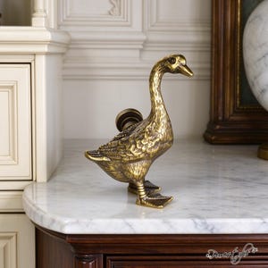 Brass Goose Drawer Knob, Antique Bronze Duck Cabinet Pull, Antique Bird Handle, Vintage Furniture Hardware, Dresser Pull, Furniture Decor