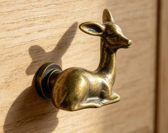 Antique Brass Deer Cabinet Knob, Animal Drawer Knob, Brass  Handles Pulls, Vintage Furniture Hardware for Dresser Cupboard