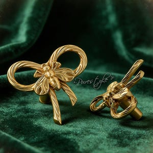 Kastknop van massief messing met strik: moderne ladekast, kastbeslag, meubeldecor