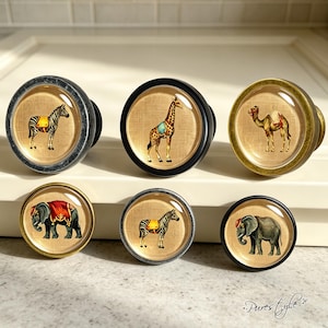 Tiradores de animales de safari de circo retro, tiradores de cajones con cúpula de cristal, herrajes para cómodas infantiles con diseño de elefante, cebra, jirafa y camello.