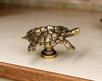 Antique Brass Sea Turtle Cabinet Knob, Ocean Animal Drawer Knob, Brass  Handles Pulls, Vintage Furniture Hardware for Cupboard Dresser