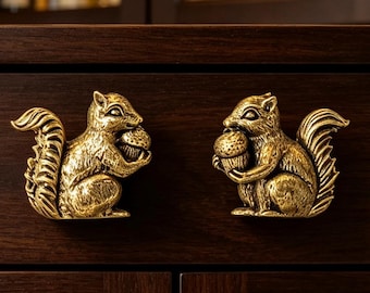 Solid Brass Squirrel Cabinet Knobs, Antique Brass Drawer Pulls, Animal Furniture Hardware for Dresser Wardrobe Cupboard
