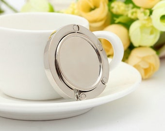 Portable Folding Handbag Hanger Women/’s Bag Holder Lady Charm Handbag Wallet Purse with Rose-Shape Handbag Holder for Table Desk OOTSR Foldable Handbag Hanger Purse Hook with Cleaning Cloth