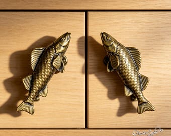 Antique Brass Fish Cabinet Pull, Brass Animal Shape Drawer Knob, Brass Handles, Vintage  Furniture Hardware for Cupboard Dresser