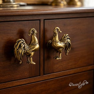 Solid Brass Rooster Cabinet Knobs, Antique Brass Animal Drawer Knobs, Farm Bird Furniture Hardware for Dresser Cupboard