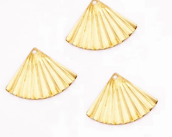 20pcs Brass Fan Charms - Fan shaped Raw Brass Pendant - Earring Findings - Jewelry Supplies A002