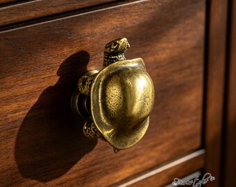 Antique Brass Turtle Cabinet Knob, Animal Drawer Knob, Brass  Handles Pulls ,Vintage Furniture Hardware for Dresser Cupboard