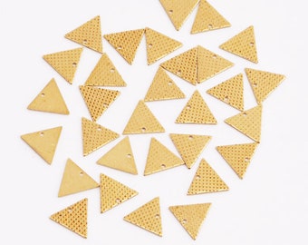 20pcs Brass Triangle Charms,Triangle Shpaed Raw Brass pendants,Triangle Stamping Blank,Metal Blank,Solid Brass Blank, Jewelry supply 7905