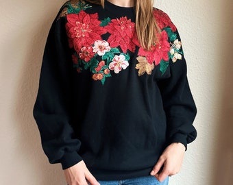 Vintage Christmas Sweatshirt Sweater / Poinsettia
