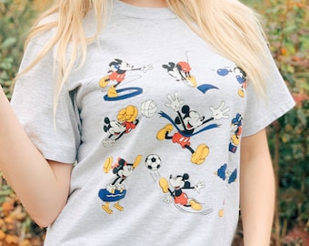 Vintage Mickey Mouse Disney Tee Shirt / Medium