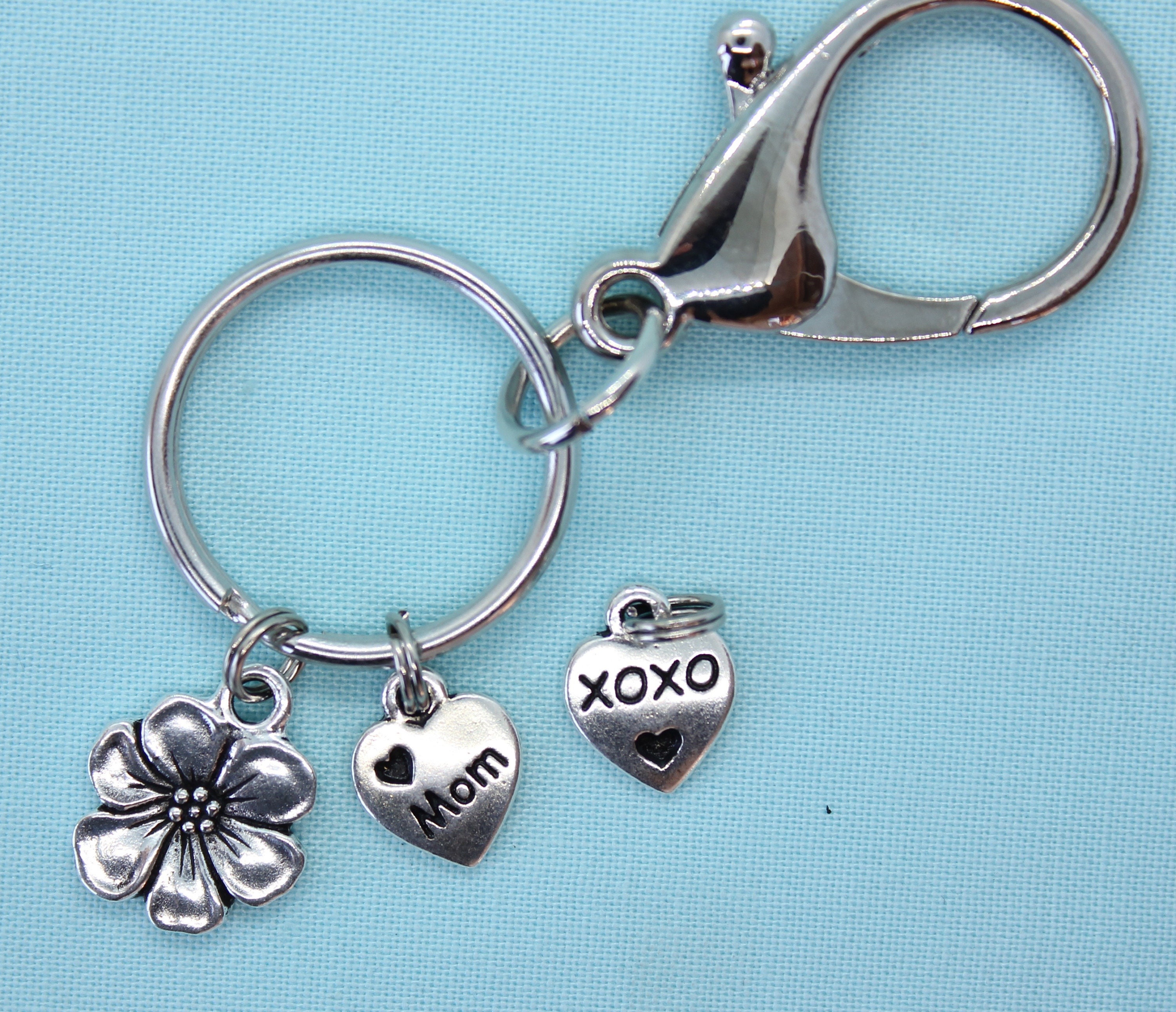 Custom Keychain for Mom, Mother's Day Gift, Heart Charm, Gift for Mom, Silver Mom Charm, Car