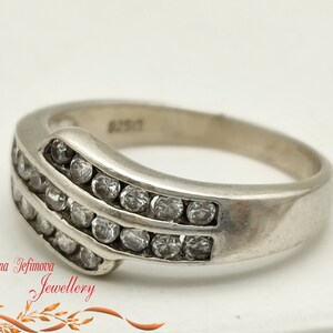 Silver ring with cubic zirconia -Vintage silver jewellery-Boho ring-Gift for her.