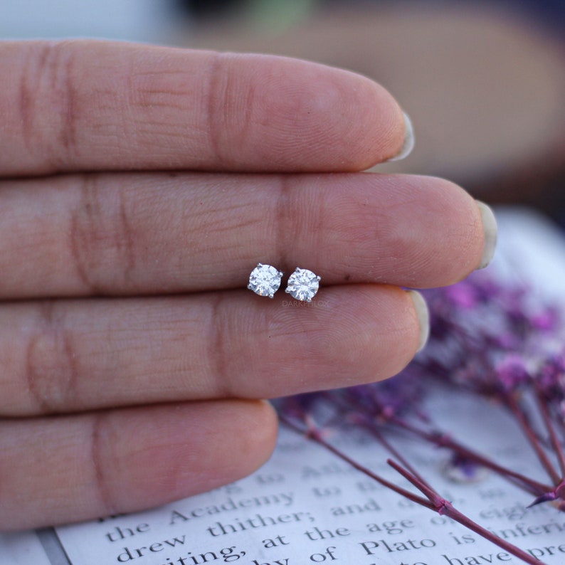 moissanite earrings, diamond stud, round stud earrings, gemstone earrings, stud earrings, brilliant earrings , classic earrings, fashion earrings, screw back stud, earrings for women, white gold earrings, wedding earrings