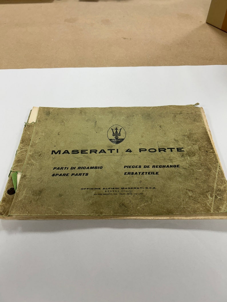 Maserati Quatroporte Driving and Servicing Manual, Parts List and Maserati Club Membership List 2003 image 1