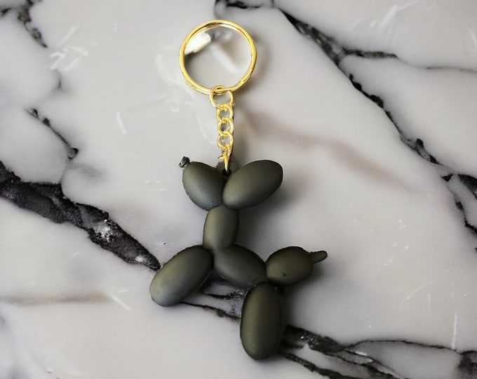 Balloon animal black keychain