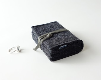 minimalist jewelry storage jewelry nest medium 'matilde' made of anthracite organic felt and closure strap made of organic leather in various colors