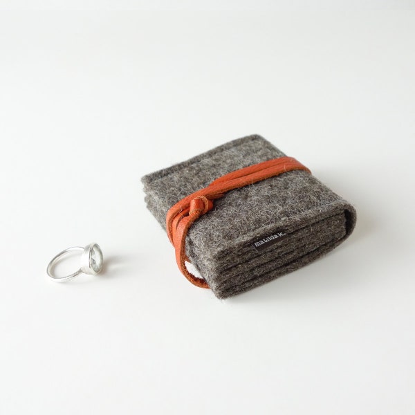 minimalist jewelry storage 'jewellery nest' small 'margarete' made of brown organic felt and closure strap made of organic leather in various colors