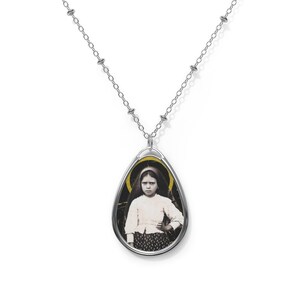 Catholic gift - Saint Jacinta Marto of Fatima - Brass pendant and necklace chain - Catholic jewelry - Religious gifts - catholic pendant