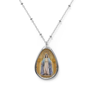 Catholic gifts - Our Lady of Miracles Madrid - Catholic necklace - Religious pendant - Religious pendants - Holy art - Spain - Virgin Mary