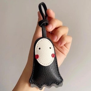 【日本入手困難】Leather bag charm and keychain 日本入手困難】Leather bag charm and keychain