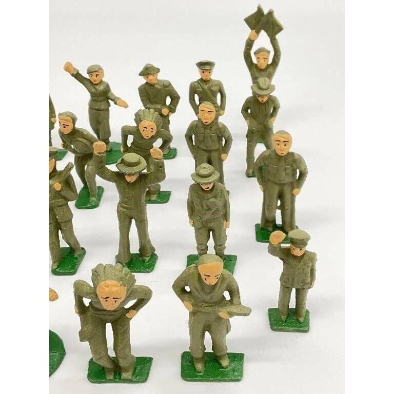 ★30cmヴィンテージミリタリーフィギュア　2体セット Vintage Cast Iron Army Men Toys Set of 29 Figures Green - Etsy
